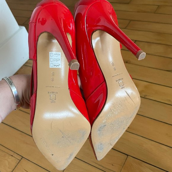 Charles David • cherry red patent stiletto • 3" heel • size 8 - Picture 7 of 7